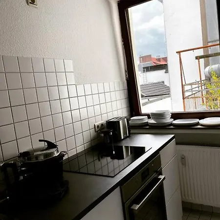 Wunderschoene 3-zimmer Fuer 8 Personen Lägenhet Bremen