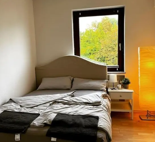 Apartament Wunderschoene 3-zimmer Fuer 8 Personen Brema