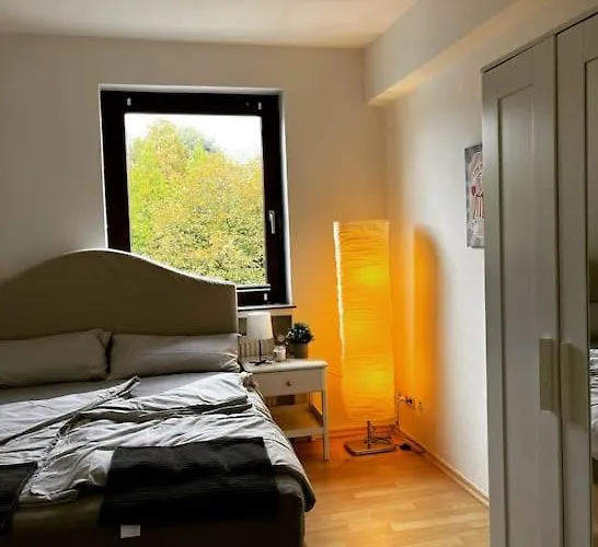Wunderschoene 3-zimmer Fuer 8 Personen Bremen